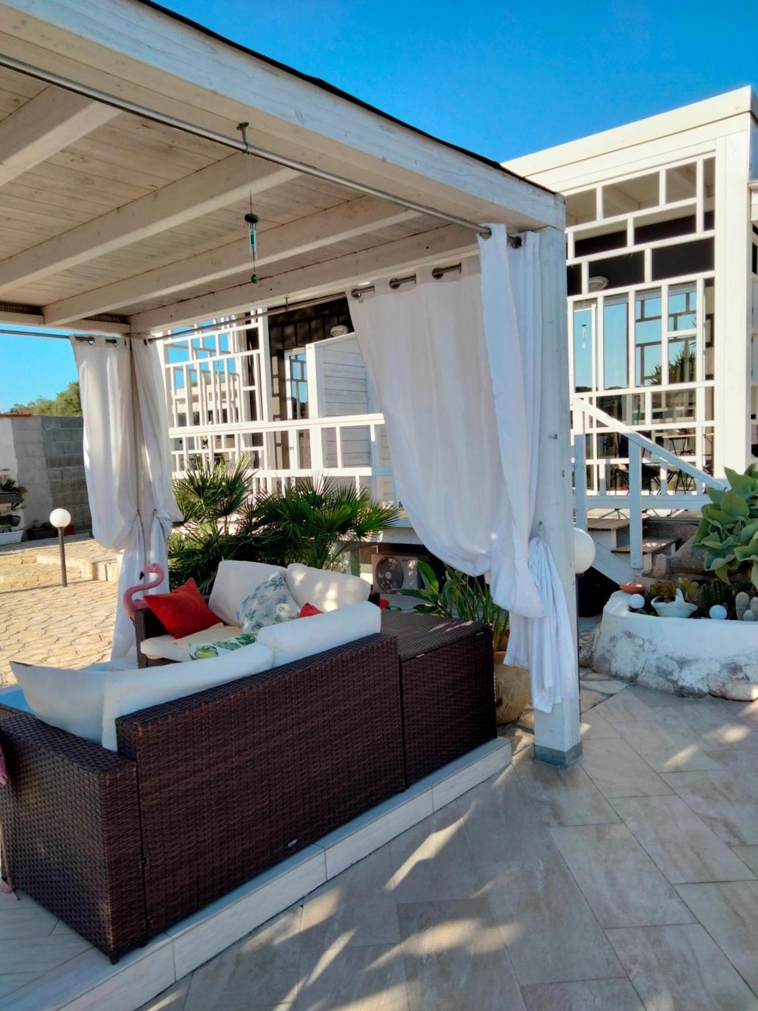 Il Fenicottero Rosa Bed & Breakfast Capitana Luaran gambar